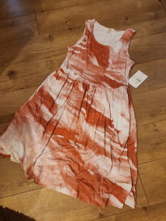 Como Blu Dresses & Skirts - Tie-Dye Sleeveless Dress in Rust and White